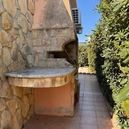 Vila Viletta Del Mirto By Interhome *